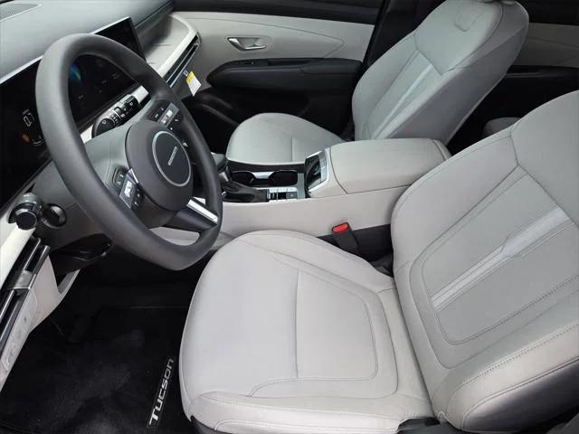 new 2025 Hyundai Tucson car, priced at $30,178