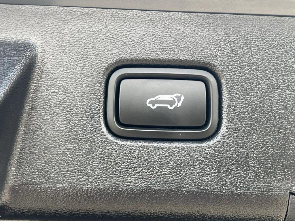 used 2025 Hyundai Tucson car, priced at $28,499