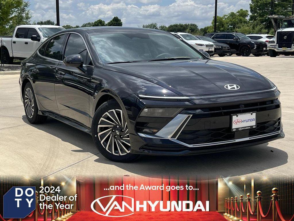 new 2025 Hyundai Sonata Hybrid car, priced at $35,360