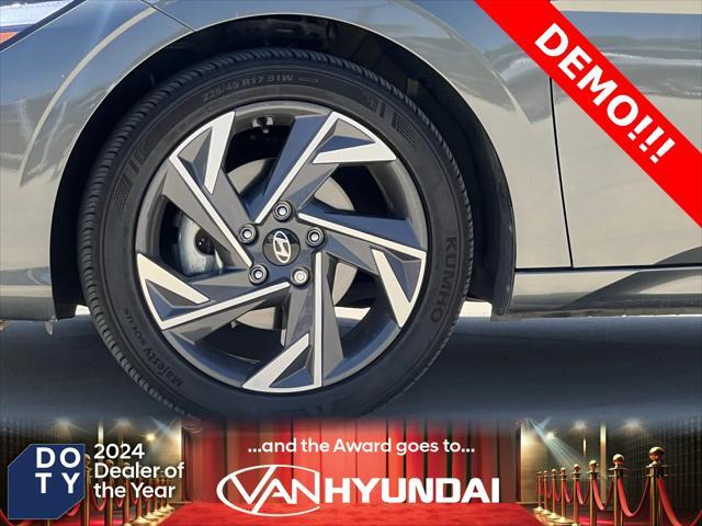used 2025 Hyundai Elantra car, priced at $21,384