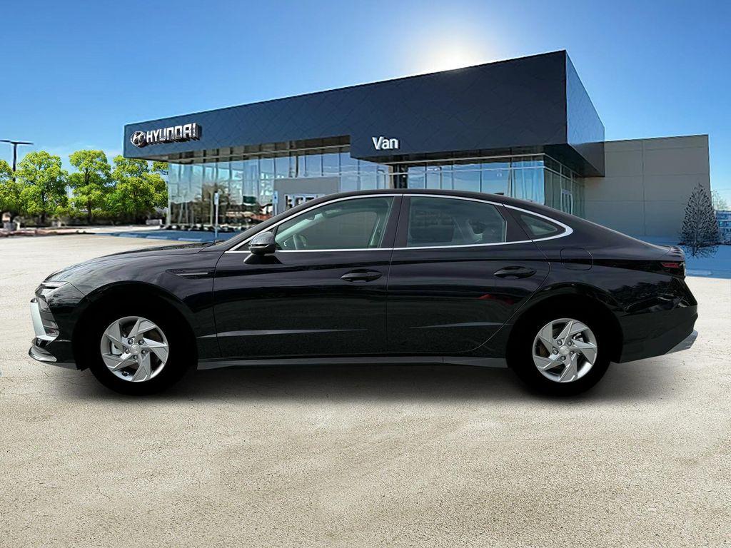 new 2025 Hyundai Sonata car, priced at $26,054