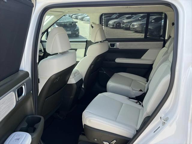 new 2025 Hyundai Santa Fe car, priced at $44,402