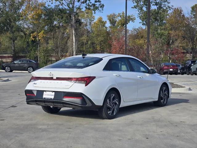 new 2025 Hyundai Elantra car, priced at $27,473