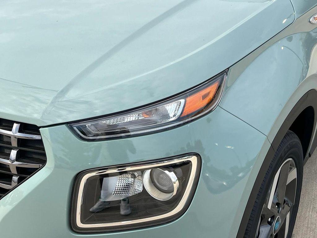 new 2025 Hyundai Venue car, priced at $24,395