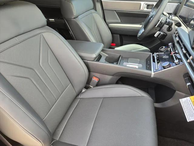 new 2025 Hyundai Santa Fe car, priced at $35,853