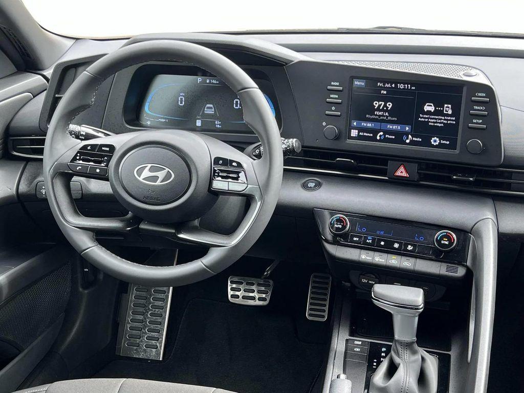 new 2025 Hyundai Elantra car, priced at $22,789