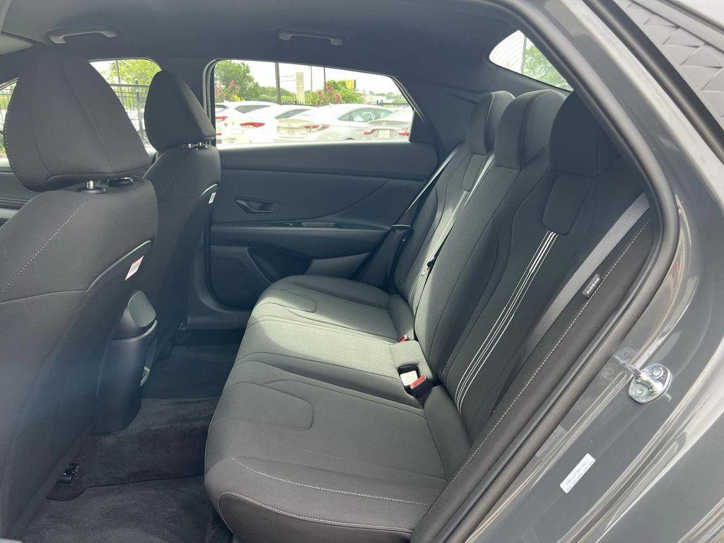 new 2025 Hyundai Elantra car, priced at $22,789