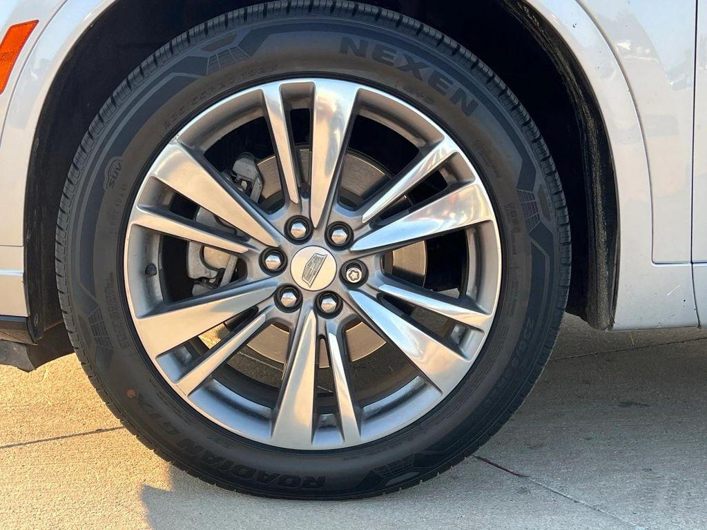 used 2020 Cadillac XT6 car, priced at $23,581