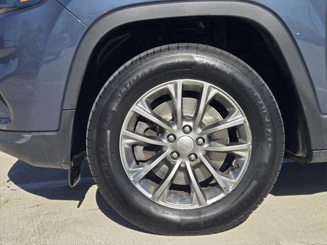 used 2019 Jeep Cherokee car, priced at $16,429