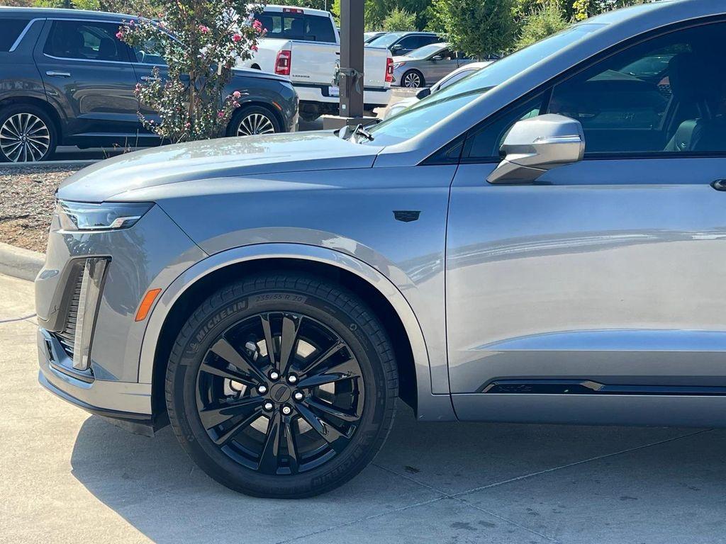 used 2020 Cadillac XT6 car, priced at $25,499