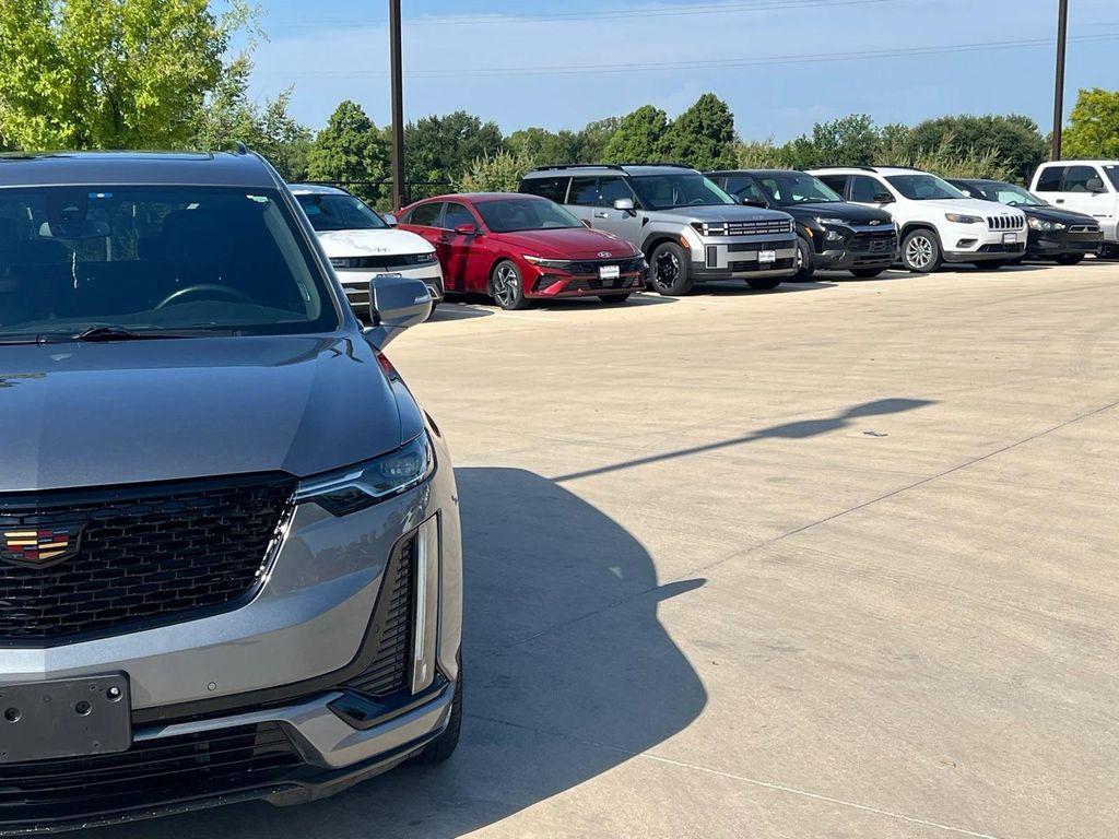 used 2020 Cadillac XT6 car, priced at $25,499