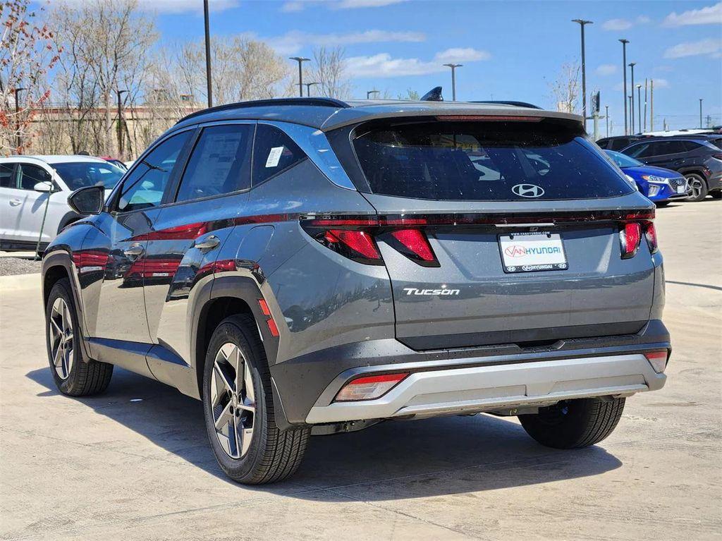 new 2025 Hyundai Tucson car, priced at $28,392