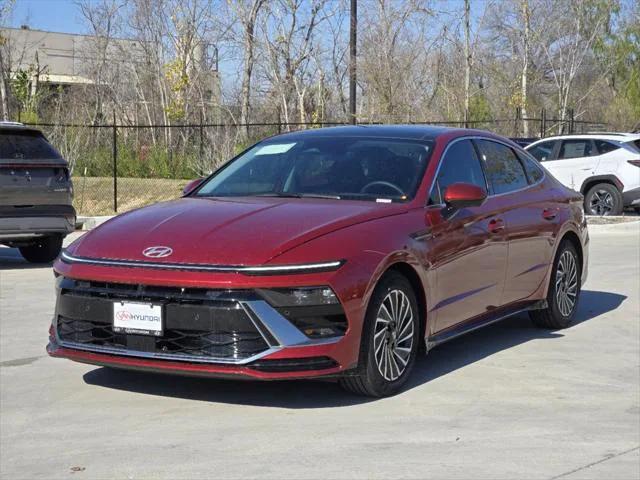 new 2025 Hyundai Sonata Hybrid car, priced at $39,194