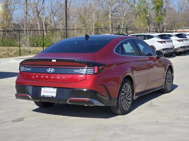 new 2025 Hyundai Sonata Hybrid car, priced at $39,194