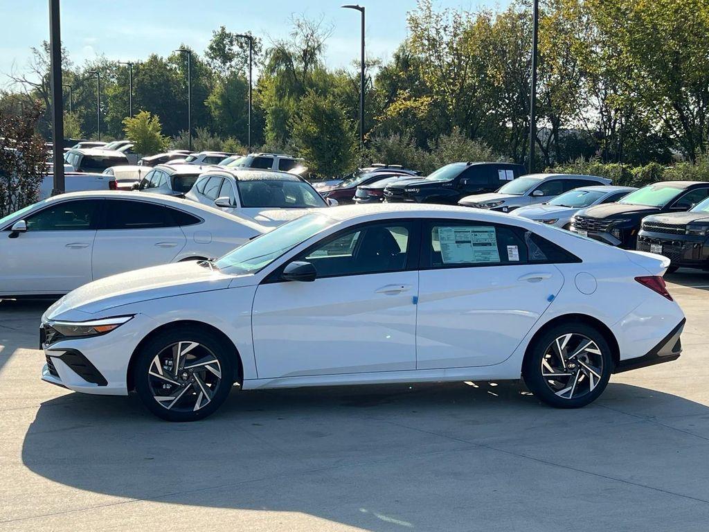 new 2025 Hyundai Elantra car, priced at $24,310