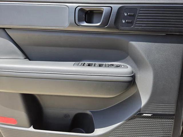 new 2025 Hyundai SANTA FE HEV car, priced at $49,531