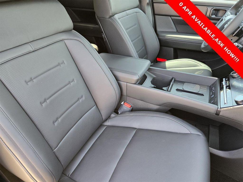 new 2025 Hyundai SANTA FE HEV car, priced at $48,664