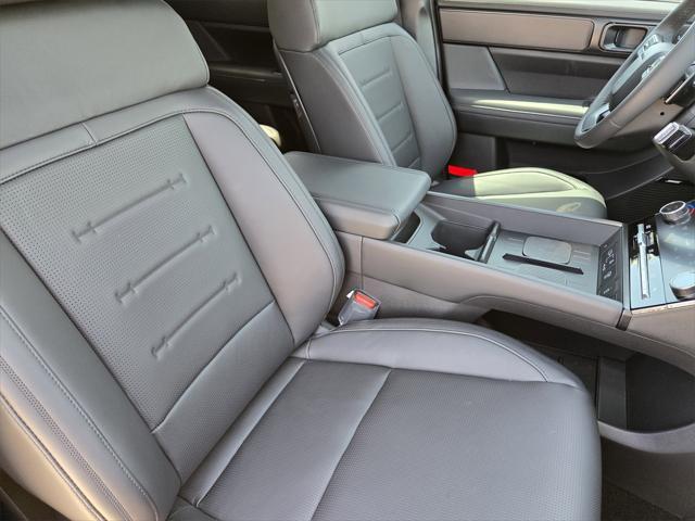 new 2025 Hyundai SANTA FE HEV car, priced at $49,531
