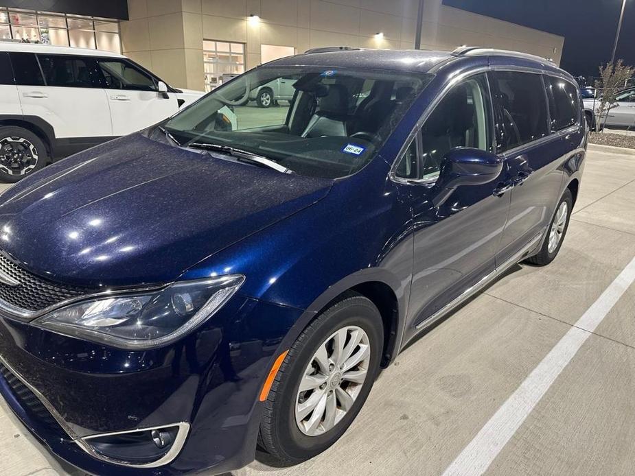 used 2017 Chrysler Pacifica car, priced at $15,734