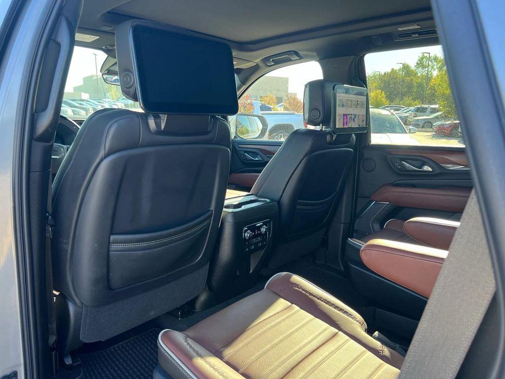 used 2023 GMC Yukon car, priced at $70,744