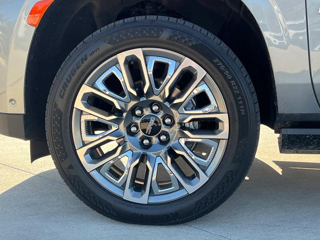 used 2023 GMC Yukon car, priced at $70,744