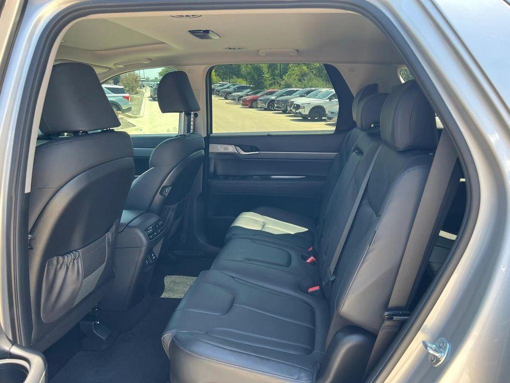 used 2024 Hyundai Palisade car, priced at $34,999