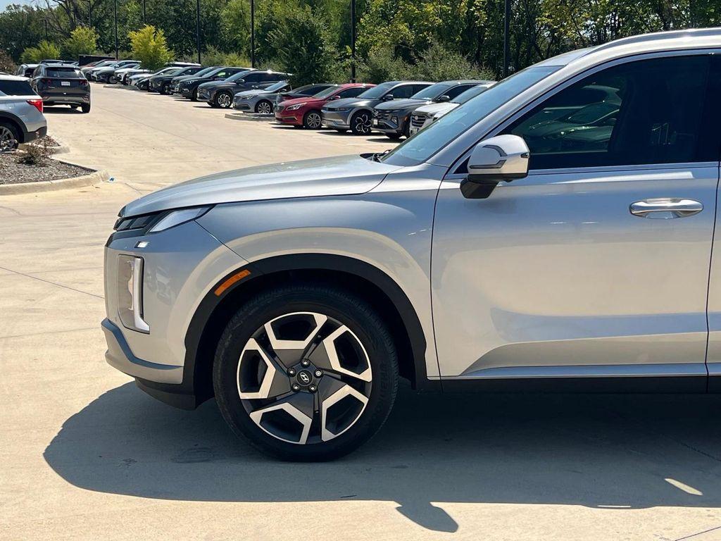 used 2024 Hyundai Palisade car, priced at $34,999
