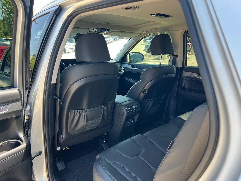 used 2024 Hyundai Palisade car, priced at $34,999
