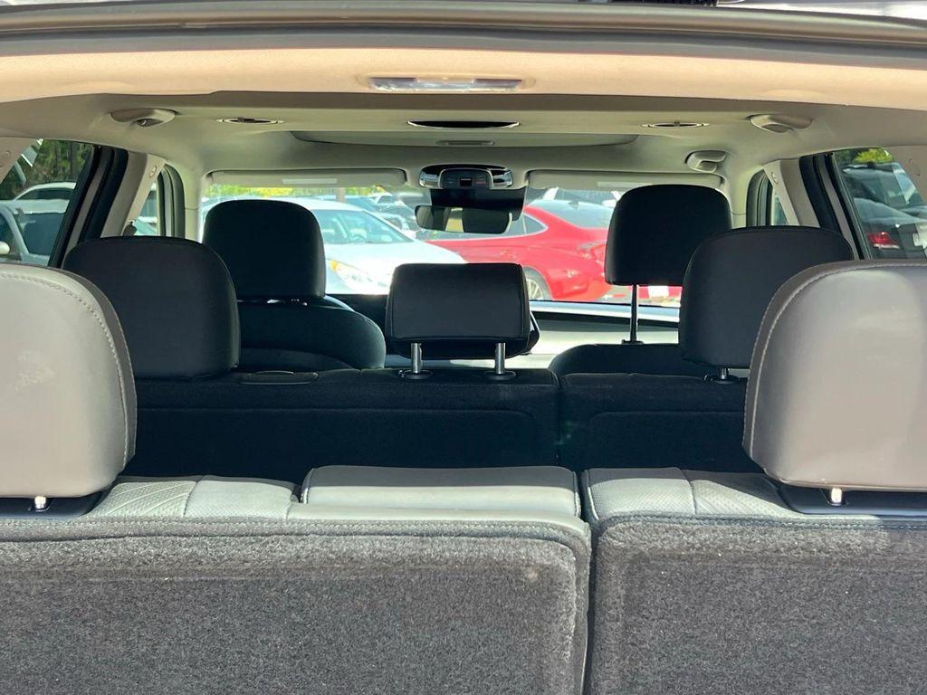 used 2024 Hyundai Palisade car, priced at $34,999
