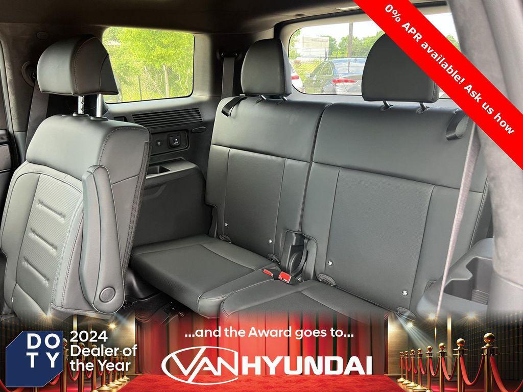 new 2025 Hyundai Santa Fe car, priced at $43,826