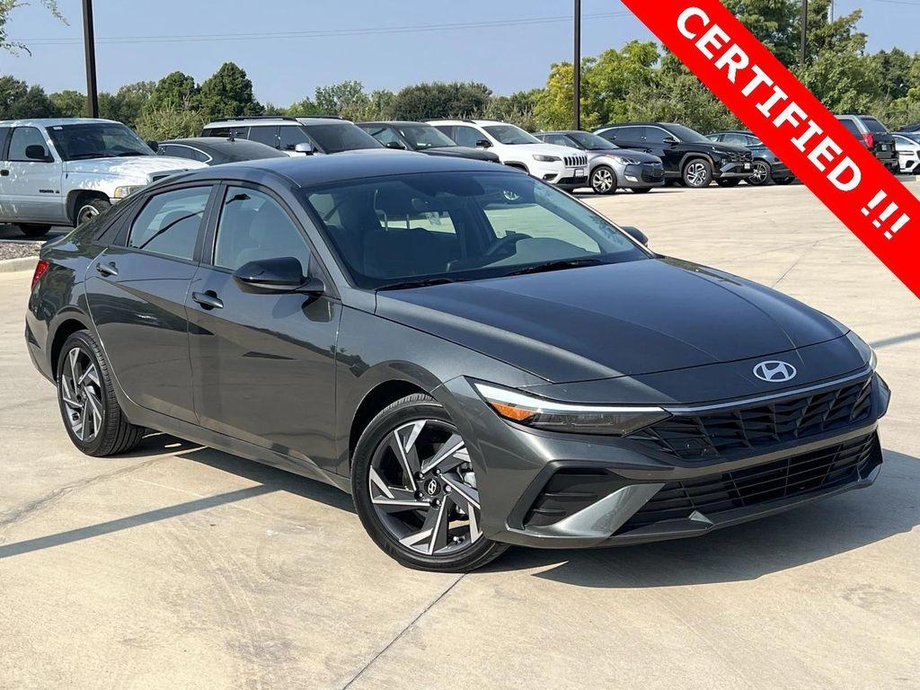 used 2025 Hyundai Elantra car, priced at $20,213