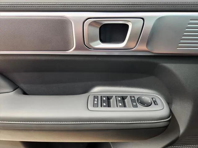new 2025 Hyundai Santa Fe car, priced at $36,181