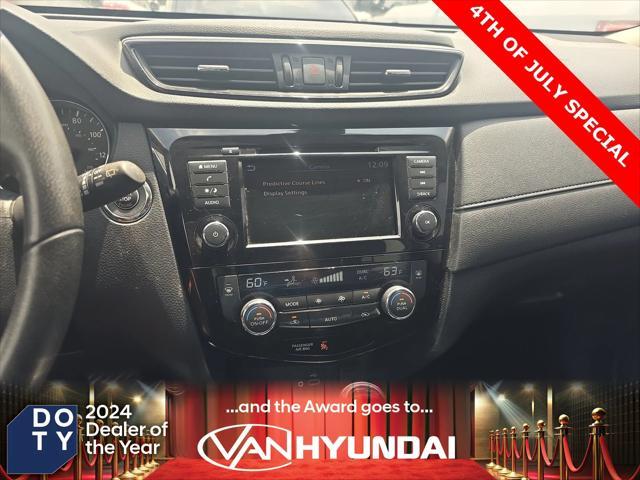 used 2020 Nissan Rogue car, priced at $17,999