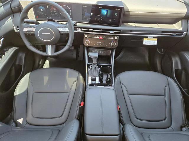 new 2025 Hyundai Tucson car, priced at $32,579