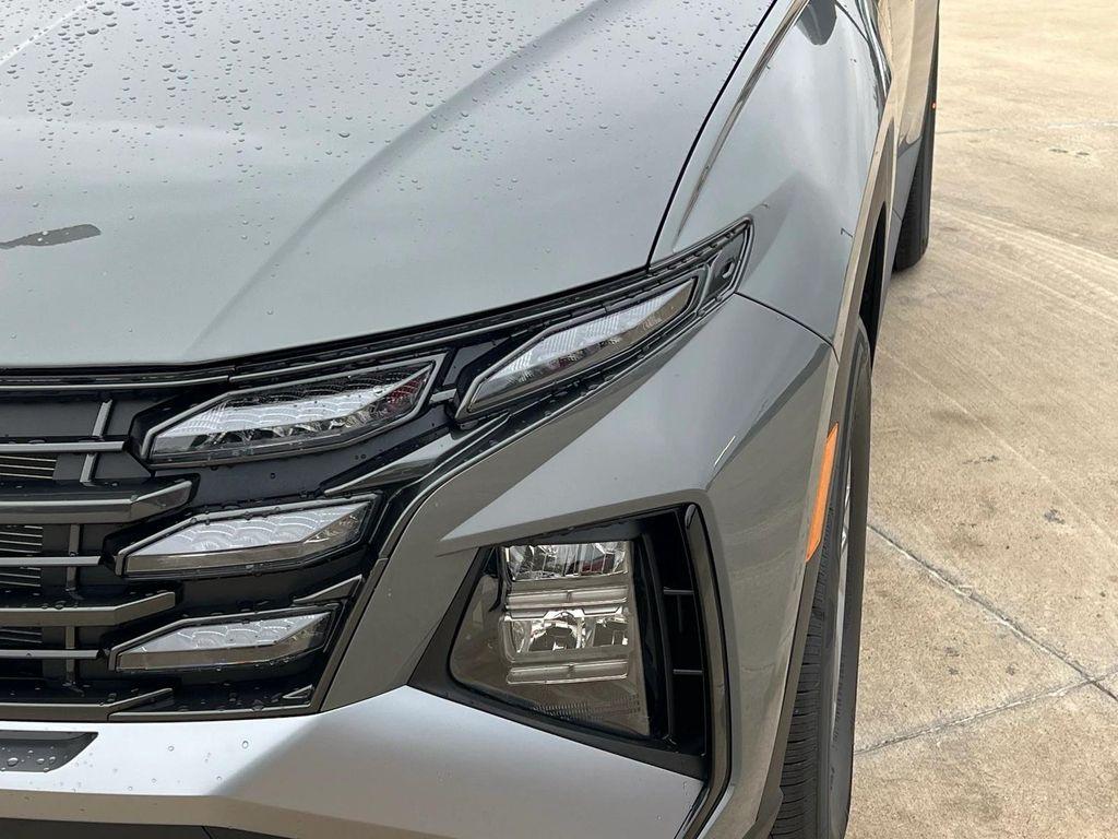 new 2026 Hyundai Tucson car, priced at $30,085