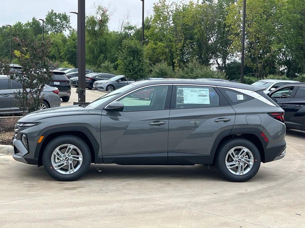 new 2026 Hyundai Tucson car, priced at $30,085