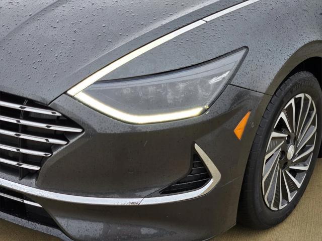 used 2022 Hyundai Sonata Hybrid car, priced at $24,390