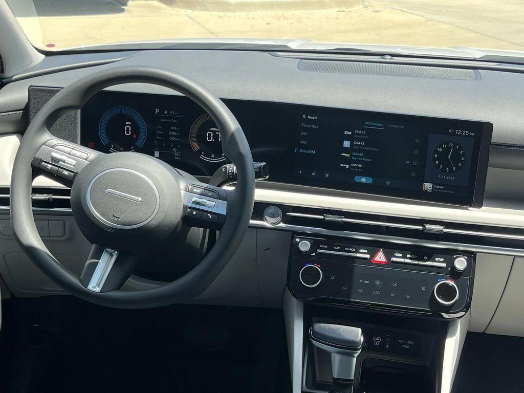 new 2025 Hyundai Tucson car, priced at $27,999