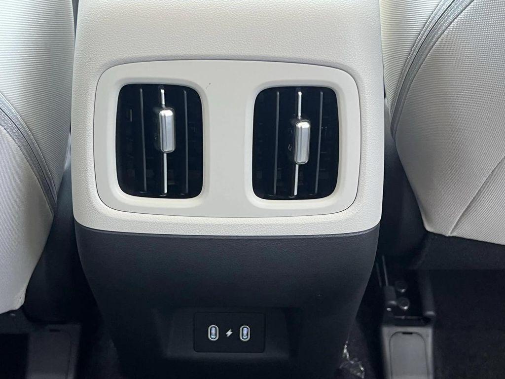 new 2025 Hyundai Tucson car, priced at $27,999