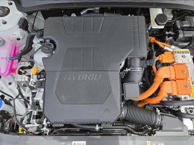 new 2025 Hyundai Elantra car, priced at $27,728