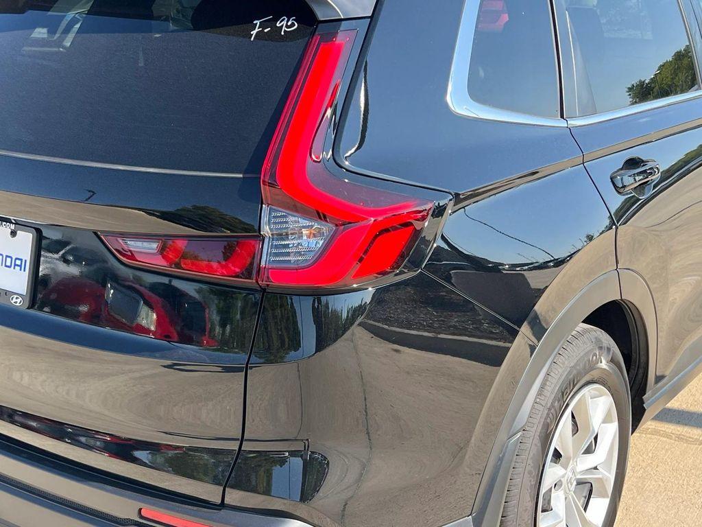 used 2025 Honda CR-V car, priced at $28,999