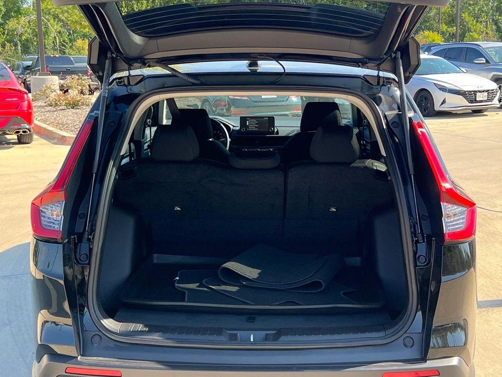 used 2025 Honda CR-V car, priced at $28,999