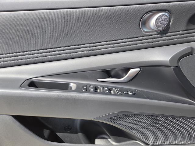 new 2025 Hyundai Elantra car, priced at $26,212