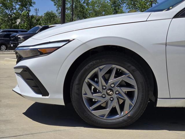 new 2025 Hyundai ELANTRA HEV car, priced at $34,569