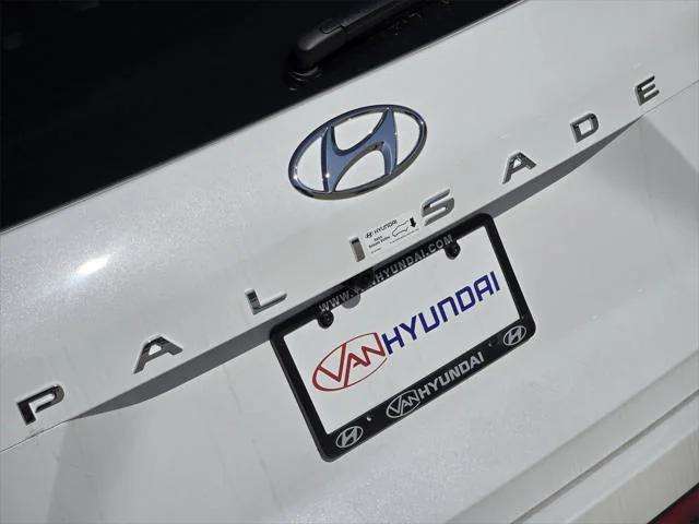 new 2025 Hyundai Palisade car, priced at $40,146