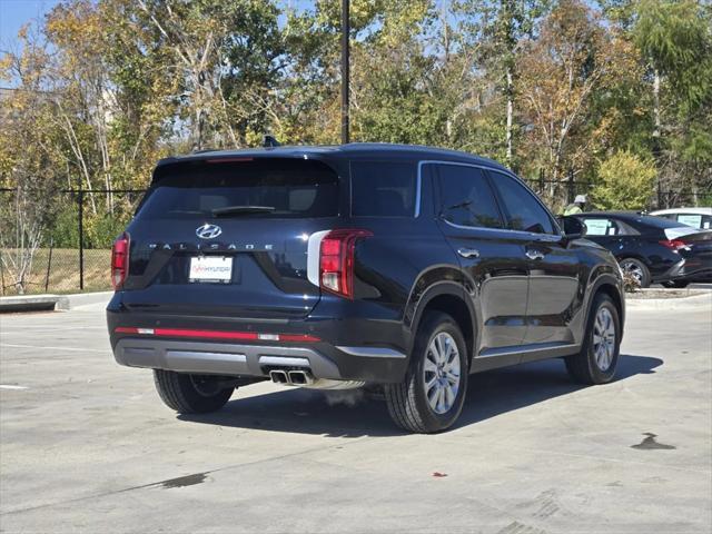 used 2025 Hyundai Palisade car, priced at $39,645