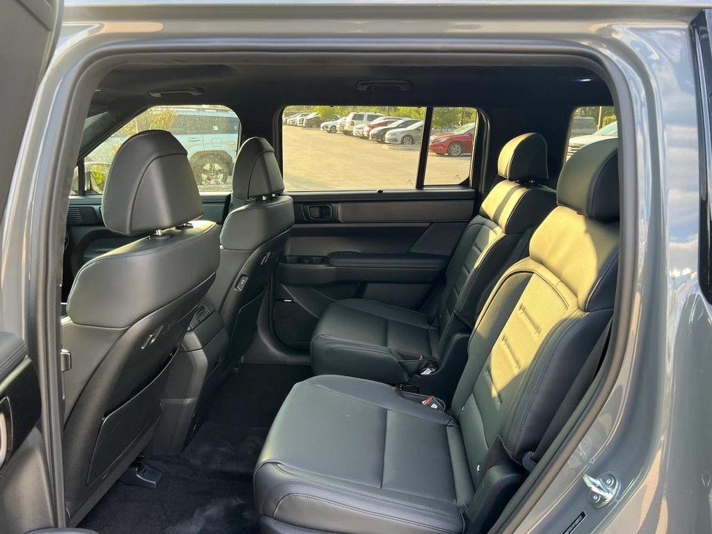 new 2026 Hyundai SANTA FE HEV car, priced at $48,560