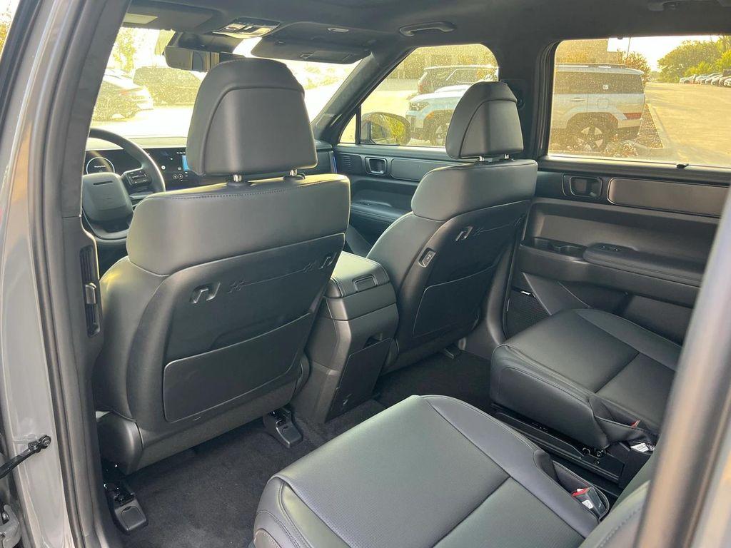 new 2026 Hyundai SANTA FE HEV car, priced at $48,560