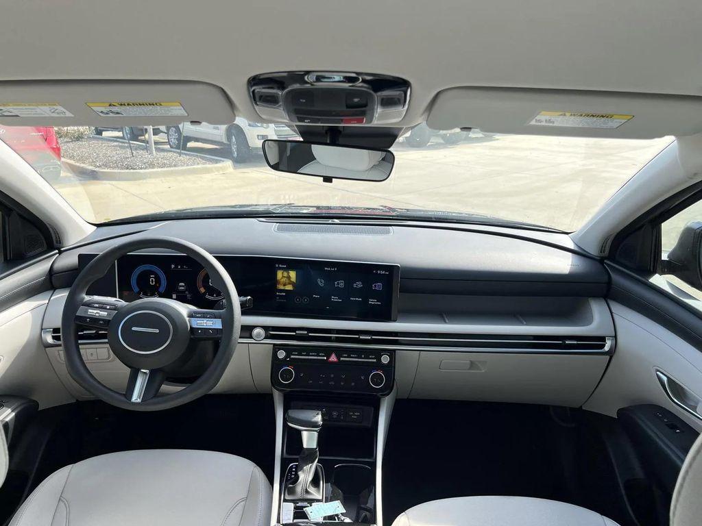 new 2025 Hyundai Tucson car, priced at $28,849