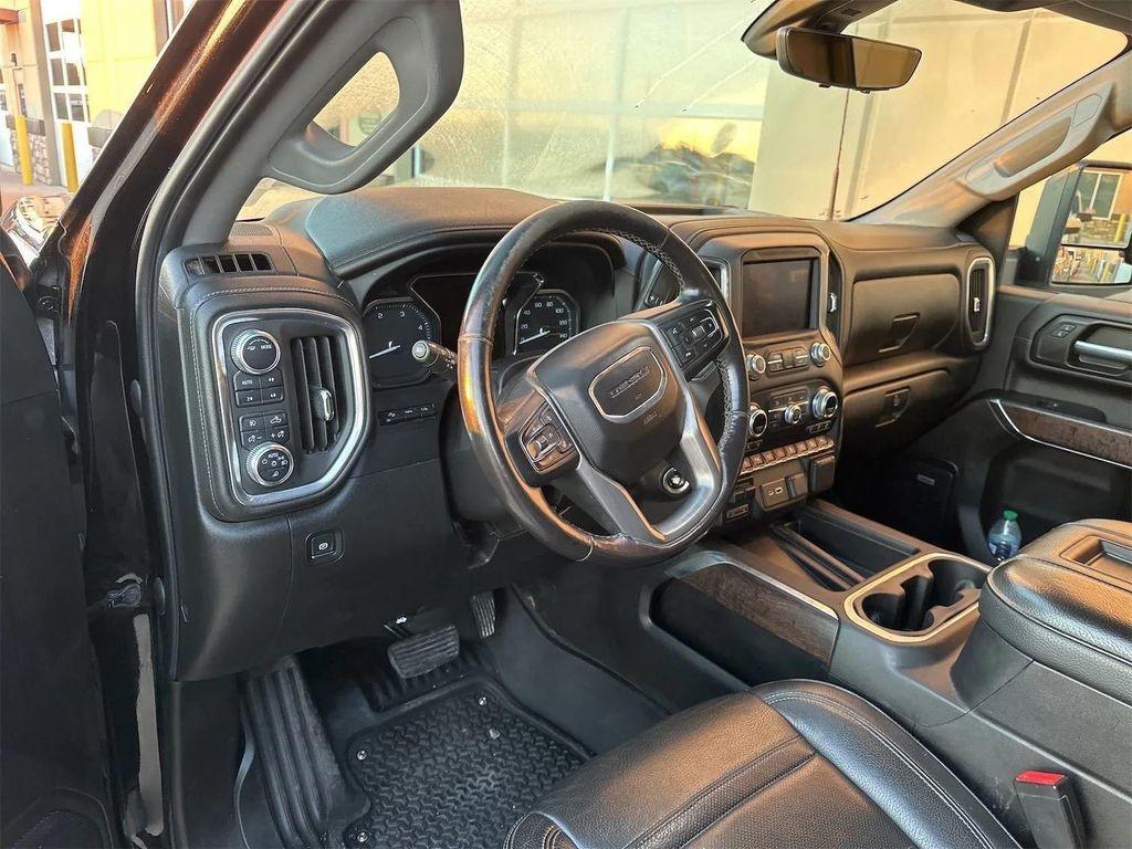 used 2022 GMC Sierra 2500 car, priced at $60,244